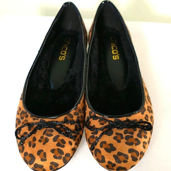 NWT Chico's, Cheetah print faux fur lined slip on Ballet flats. 7.5 - Picture 6 of 11